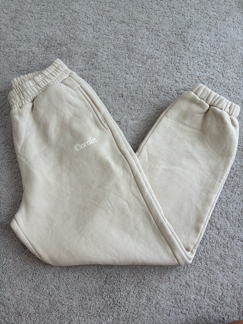 Comfrt Cream Jogger Pants Medium
